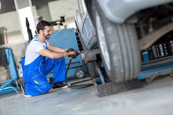 Roswell Auto