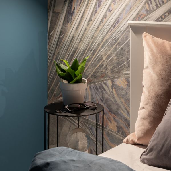 Roswell Wallpaper Service